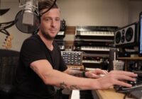 Write & Produce Hit Songs with Ryan Tedder TUTORIAL